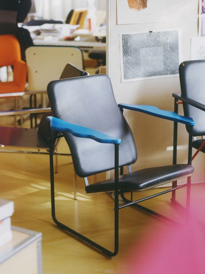 Colorful armrest details of the Experiment chair