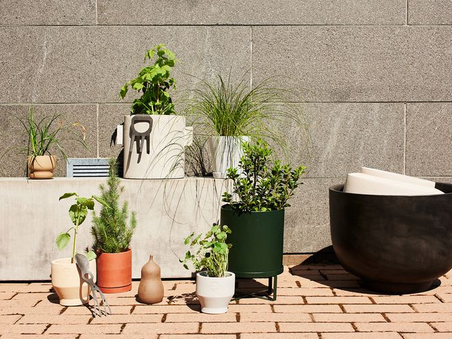 ferm LIVING  Bau pot, large, dark green