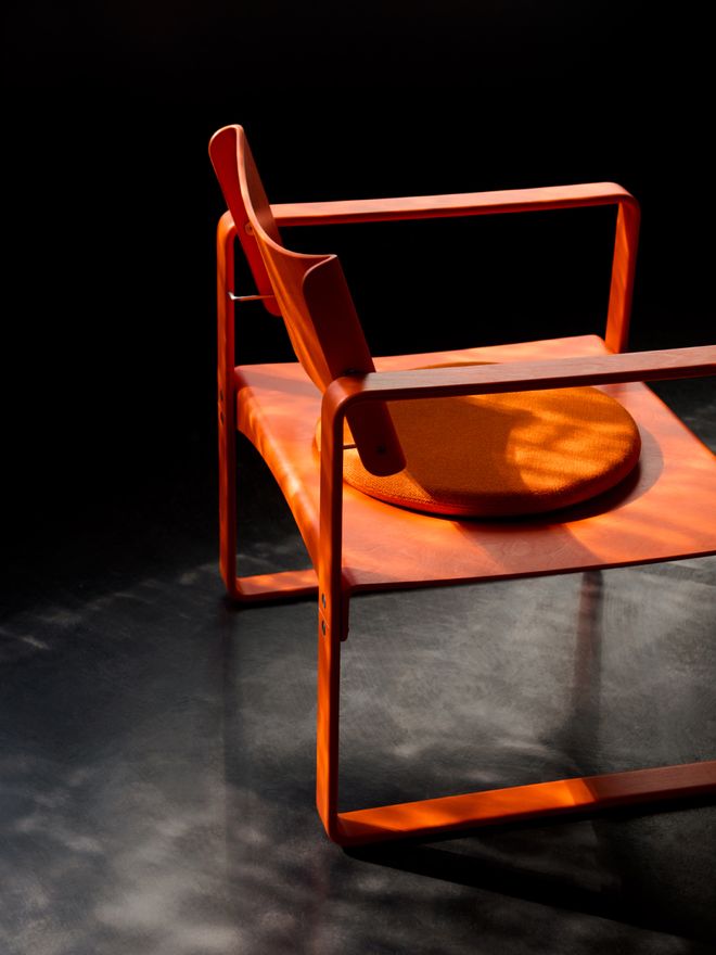Close-up of the Series 270 F lounge chair designed by Verner Panton