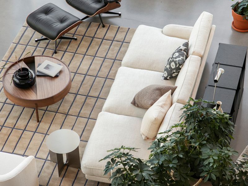 Finnish Design Shopin showroomin syysnäyttely esittelee luonnon täyteläisiä sävyjä