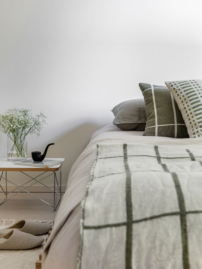 Johanna Gullichsen  Nereus cushion cover, lead