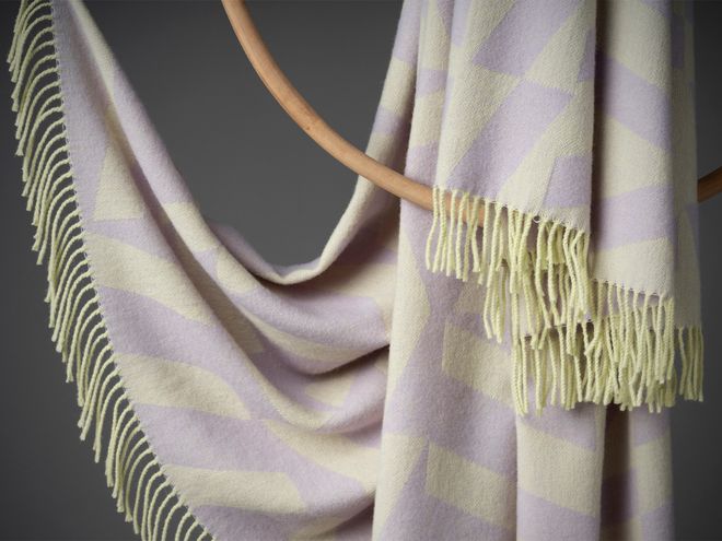 Silkeborg Uldspinderi Dashes throw, lilac - yellow