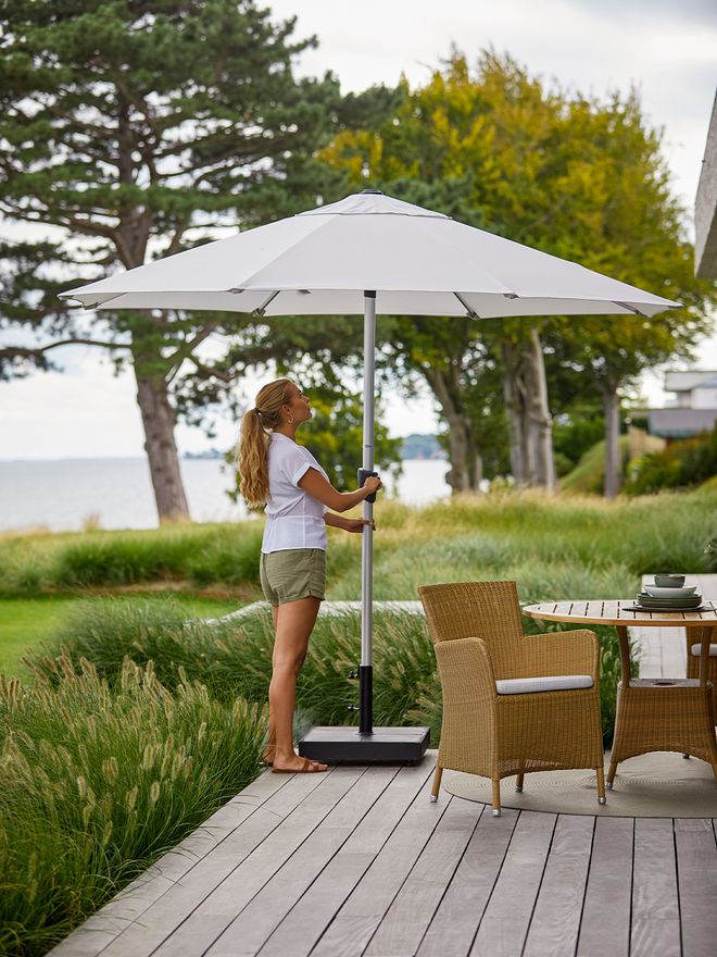 Cane-line Sunshade parasol, with tilt, white - silver
