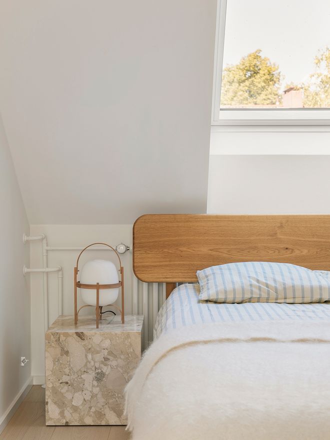 Plinth marble cube by Audo Copenhagen