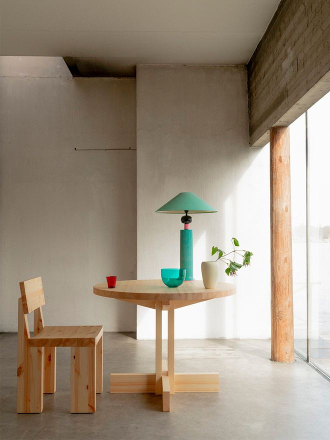Vaarnii pine furniture