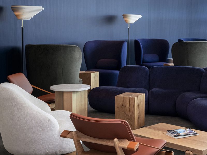 Uusi Finnair Lounge Helsinki-Vantaan lentoasemalla yhdistää mukavuuden ja pohjoismaisen muotoilun