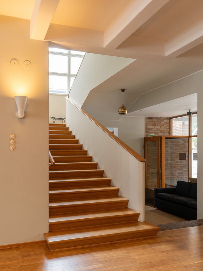 An image featuring Kantola, a residence designed by Alvar Aalto, located in Sunila, Finland.