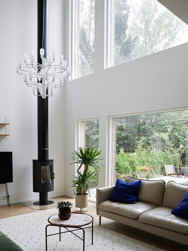 Amp chandelier, white, by Normann Copenhagen
