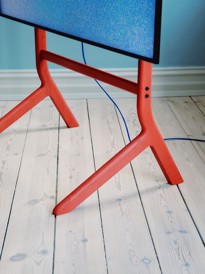 What’s new: Pedestal
