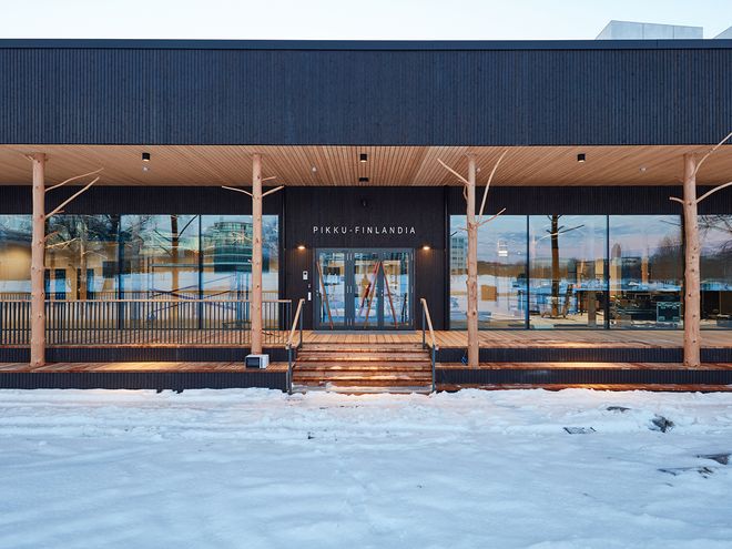 Little Finlandia main entrance