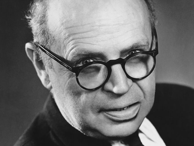 Poul Henningsen