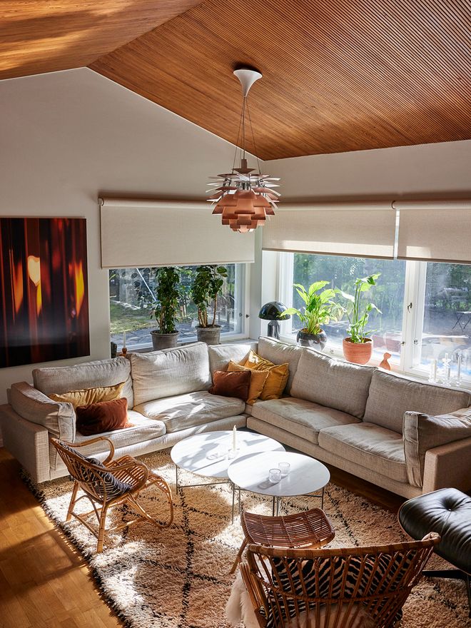 Louis Poulsen PH Artichoke in the living room