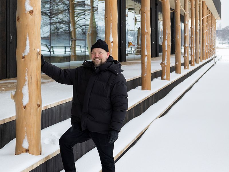 Pikku-Finlandia tuo Töölönlahdelle mäntyjen reunustaman urbaanin olohuoneen