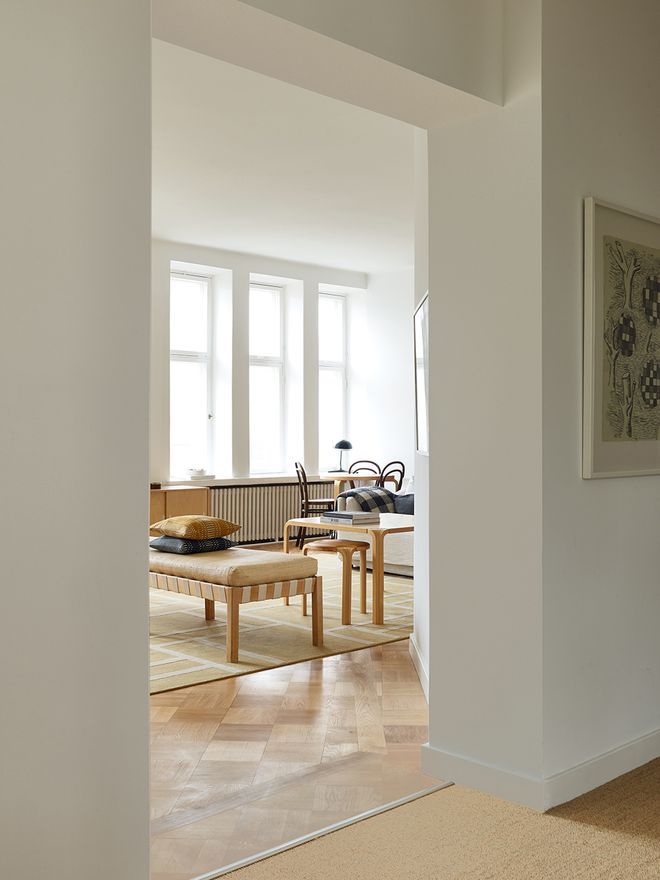 A picture of a living room interior