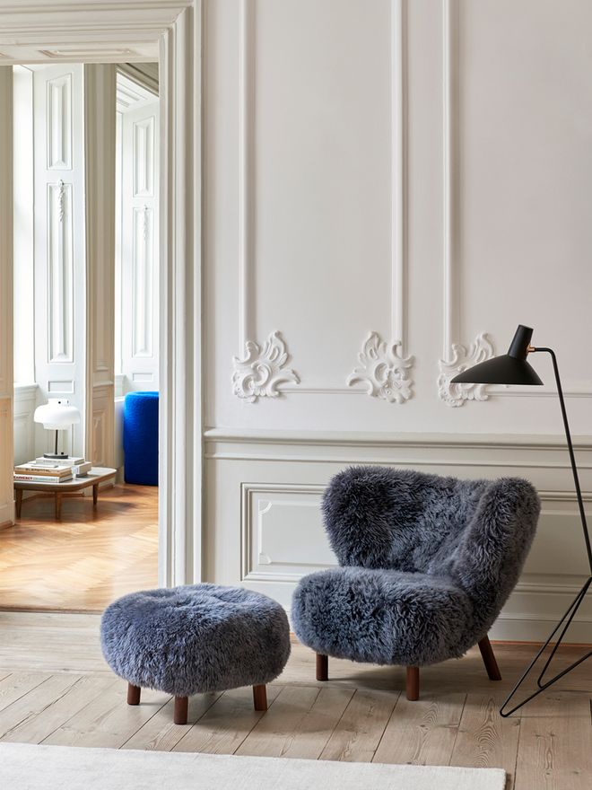 &Tradition Little Petra lounge chair in blue