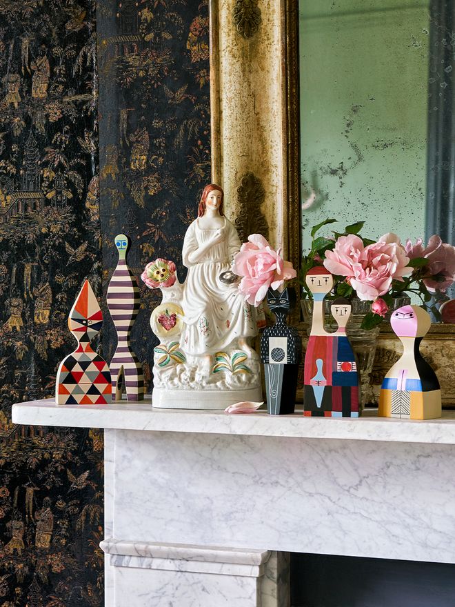 Vitra Wooden doll 11
