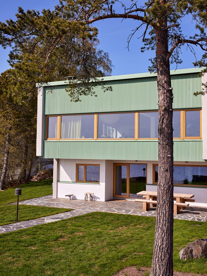Joanna Amemori home facade
