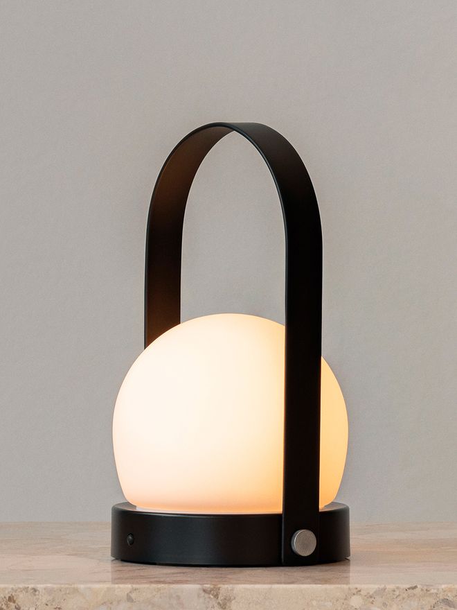 Carrie portable table lamp, outdoor, black