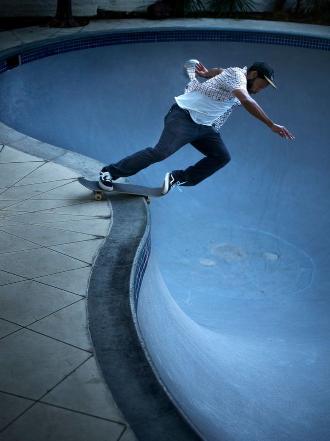 Arto Saari: Concrete Currents photo exhibition