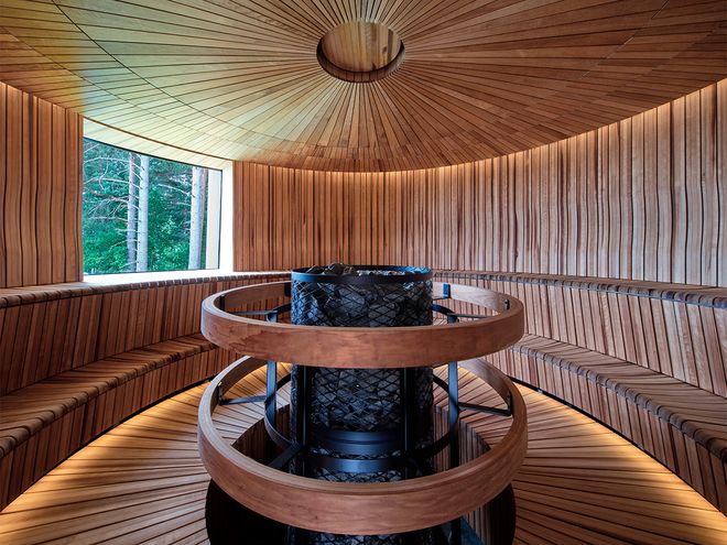 A round sauna