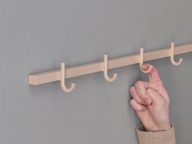 String Furniture Relief-seinänaulakko, beige