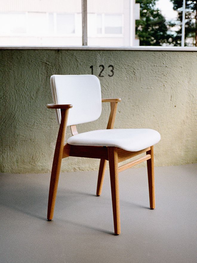 Domus chair
