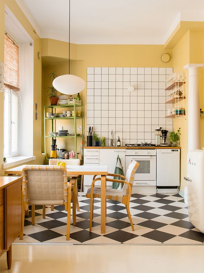 An image of Pete Rahikainen's colorful home in Katajanokka, Helsinki.