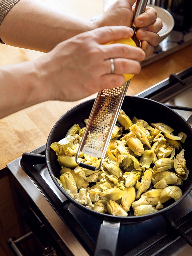 Steely grater
