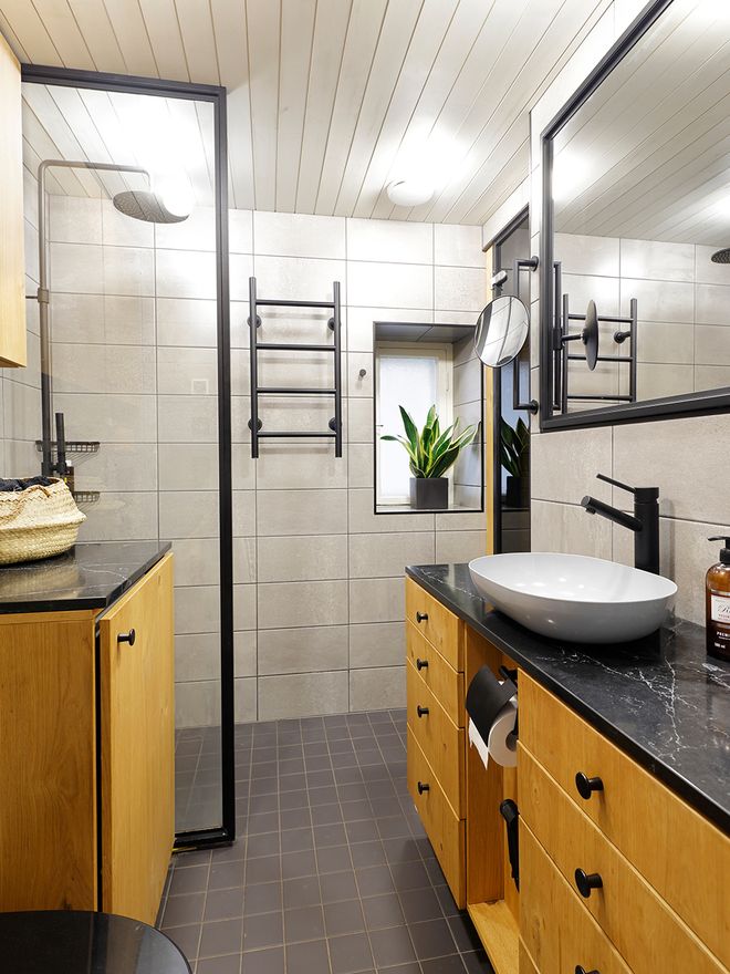 Tapwell faucet and shower