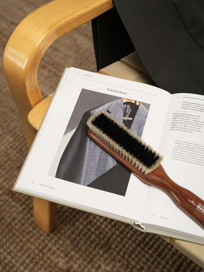 Kent Brushes Kent CP6 clothes brush