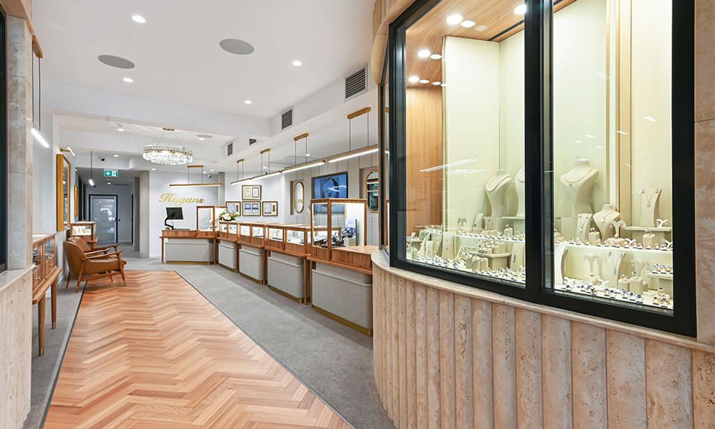 Hogan’s Family Jewellers (Hogans Jewelries Display Area)