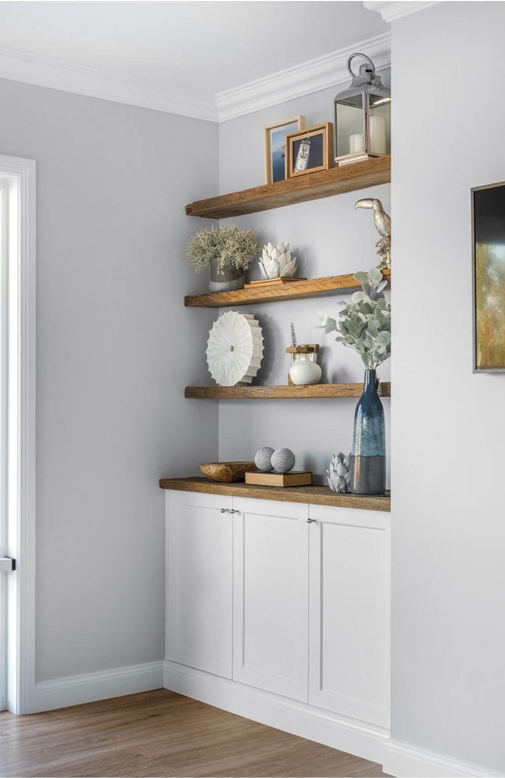 Queenie Marlow (Custom house furniture and decorations)
