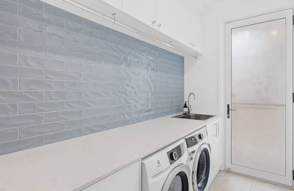 Beautiful Bingara (bingara laundry white crisp)