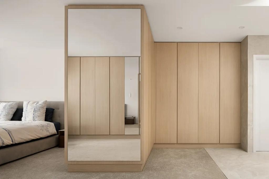 Cheltenham (Bedroom with mirrored wardrobe and light wood panels)