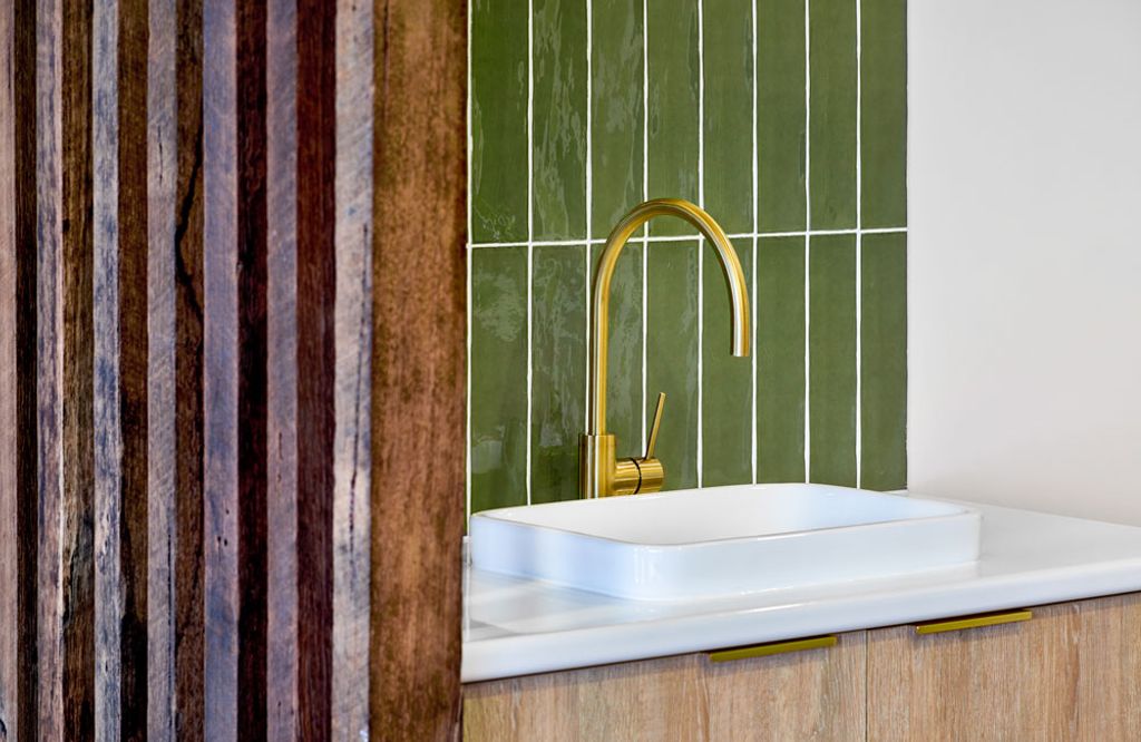 Antara Studios (antara studios sink)