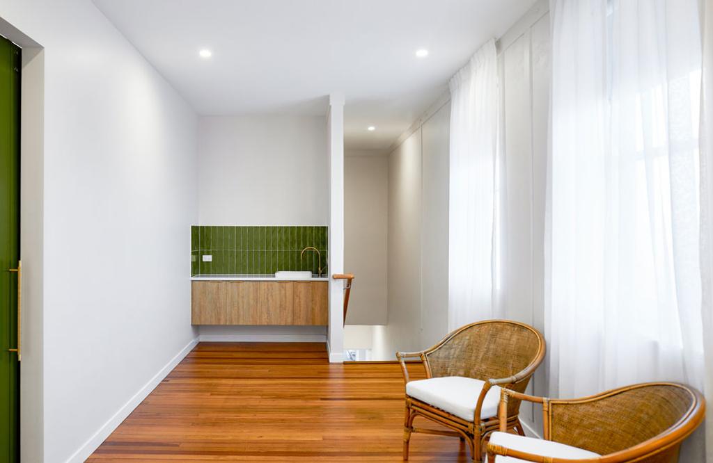 Antara Studios (antara studios kitchenette)