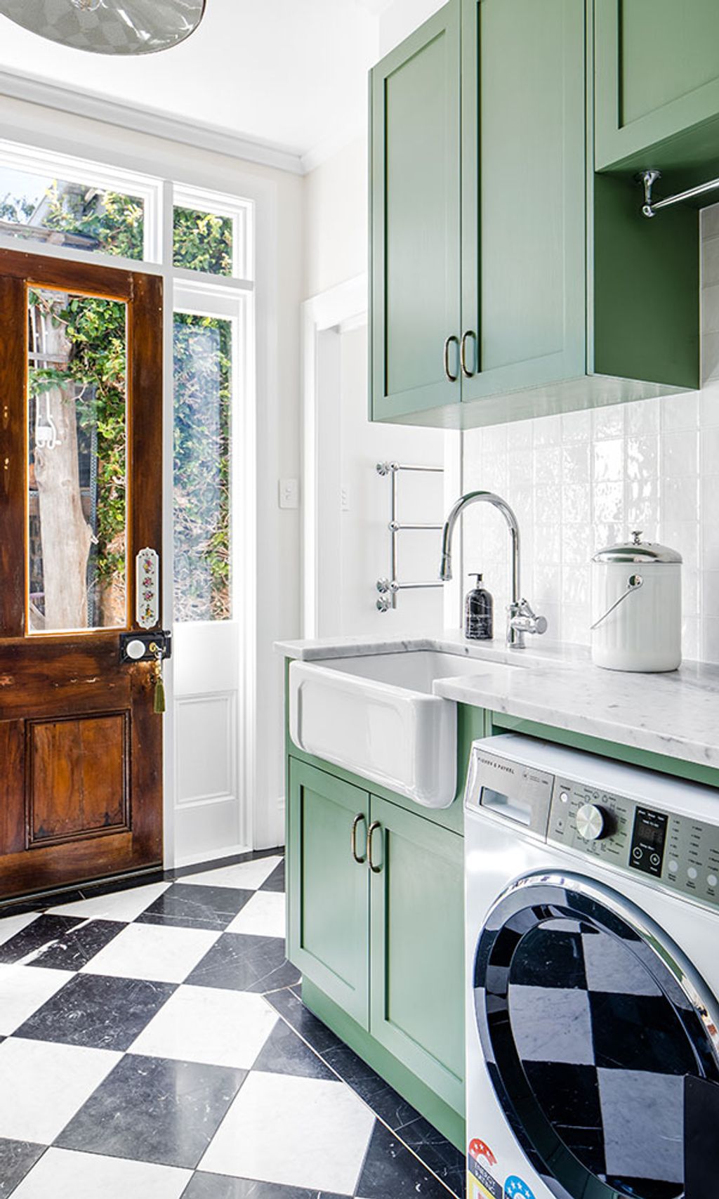 Homestead Living (Washroom)