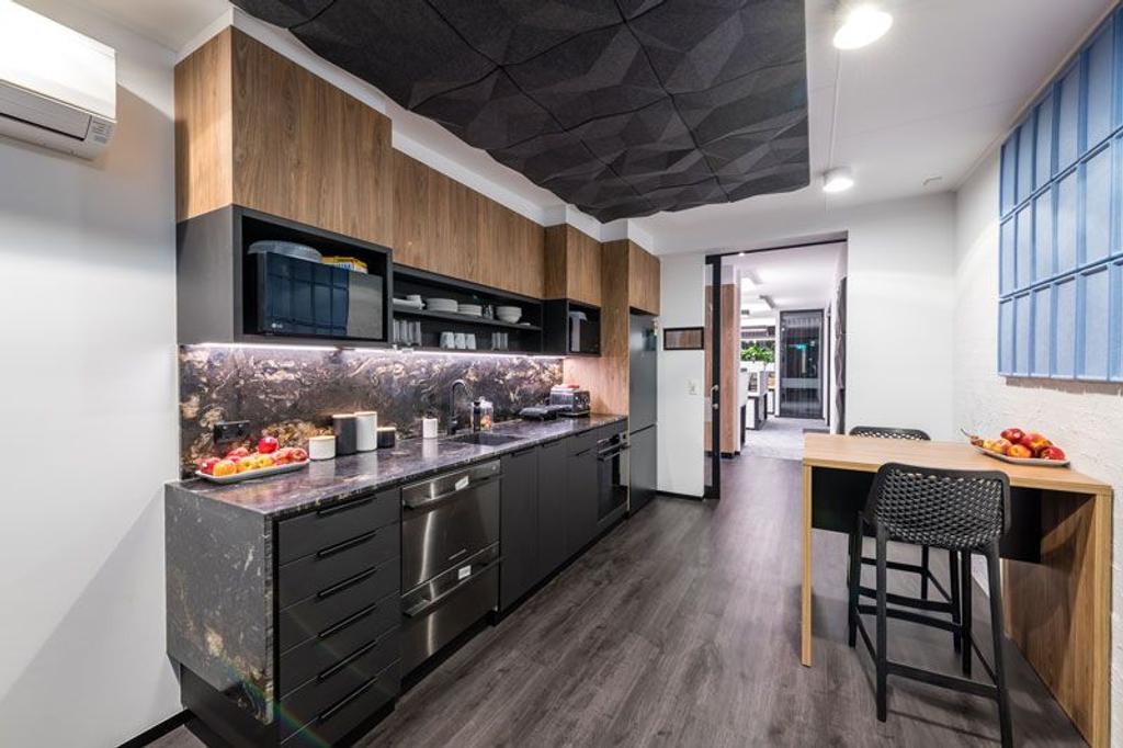 Project RE/MAX (Remax office pantry in black)