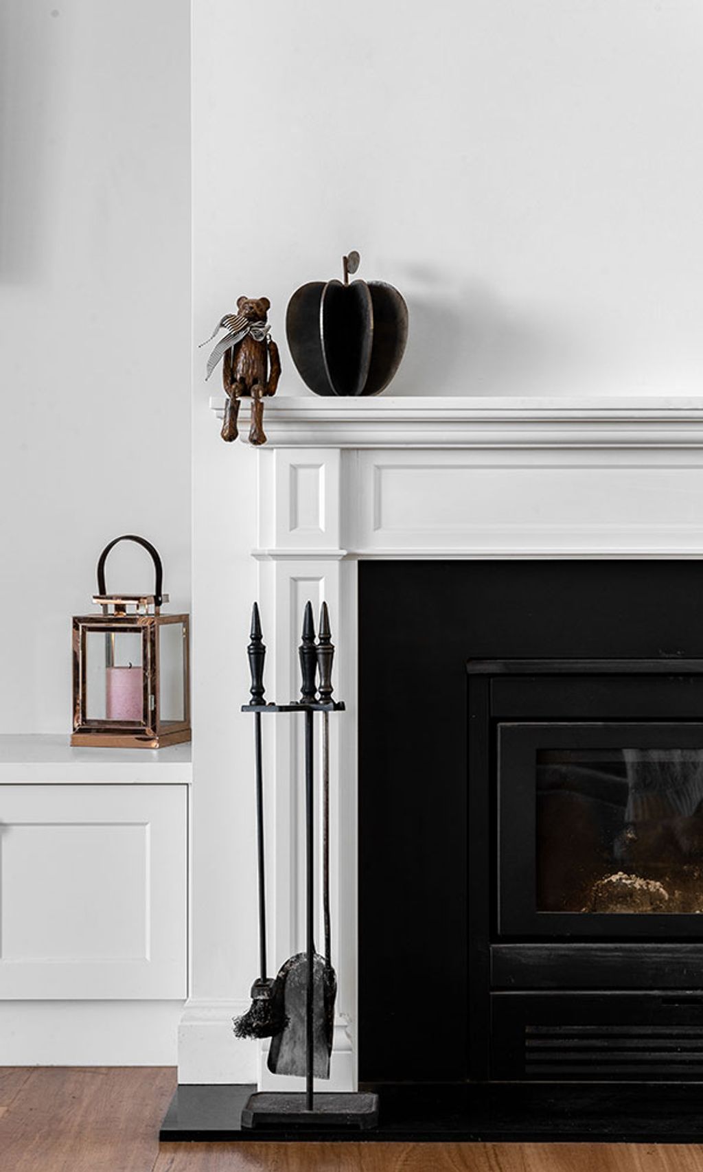 McIntyre Homestead (Fireplace with design)