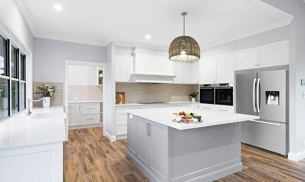 Kitchen With Middle Counter