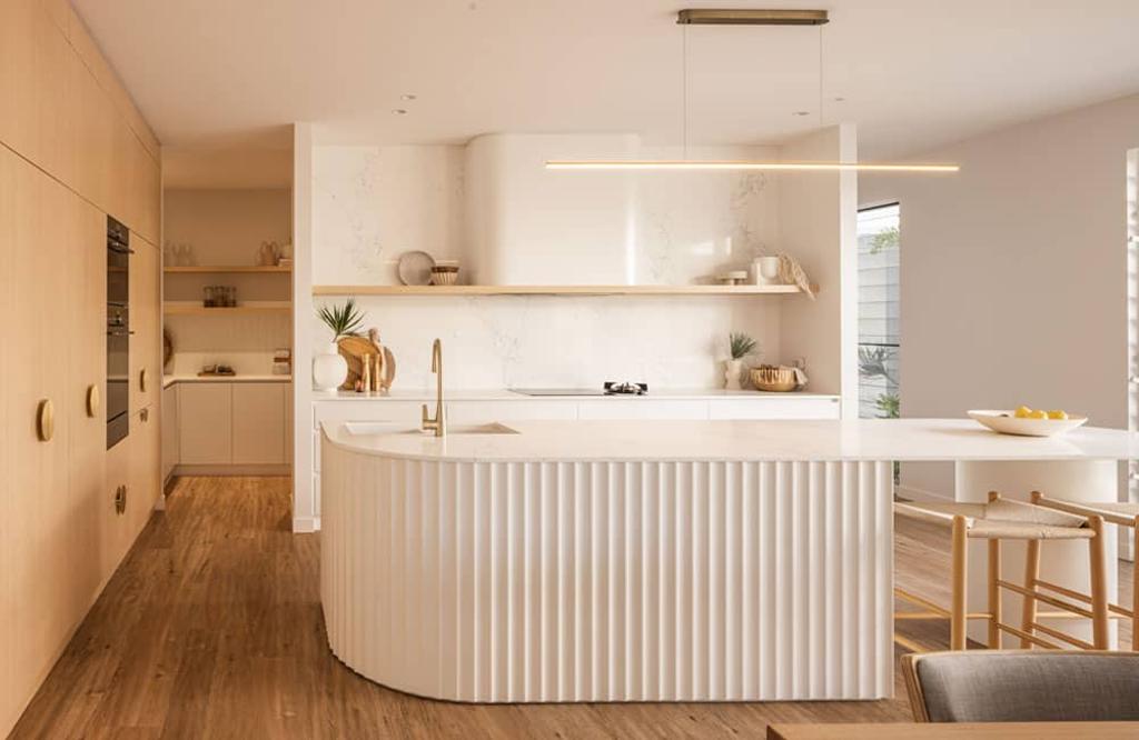 San Clemente (san clemente sink lavish construction2)