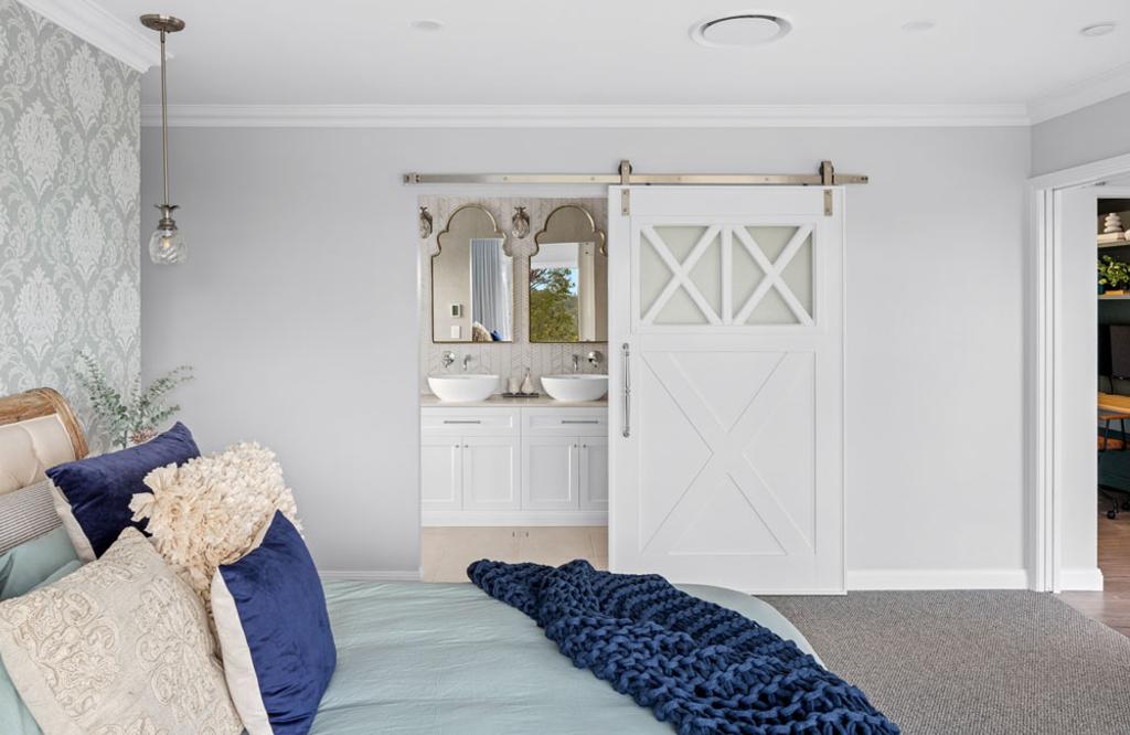 Queenie Marlow (Bedroom with an opened bathroom)