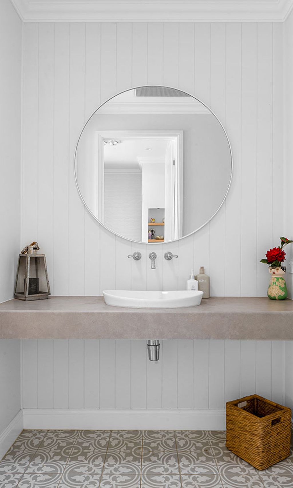 McIntyre Homestead (Bathroom sink)