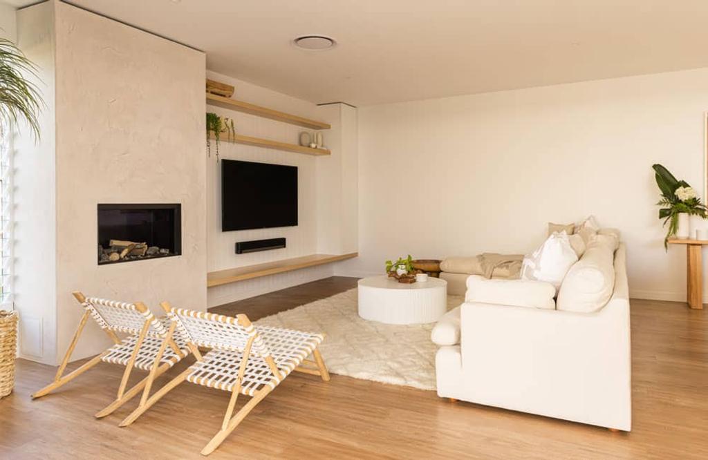 San Clemente TV Cabinet 2