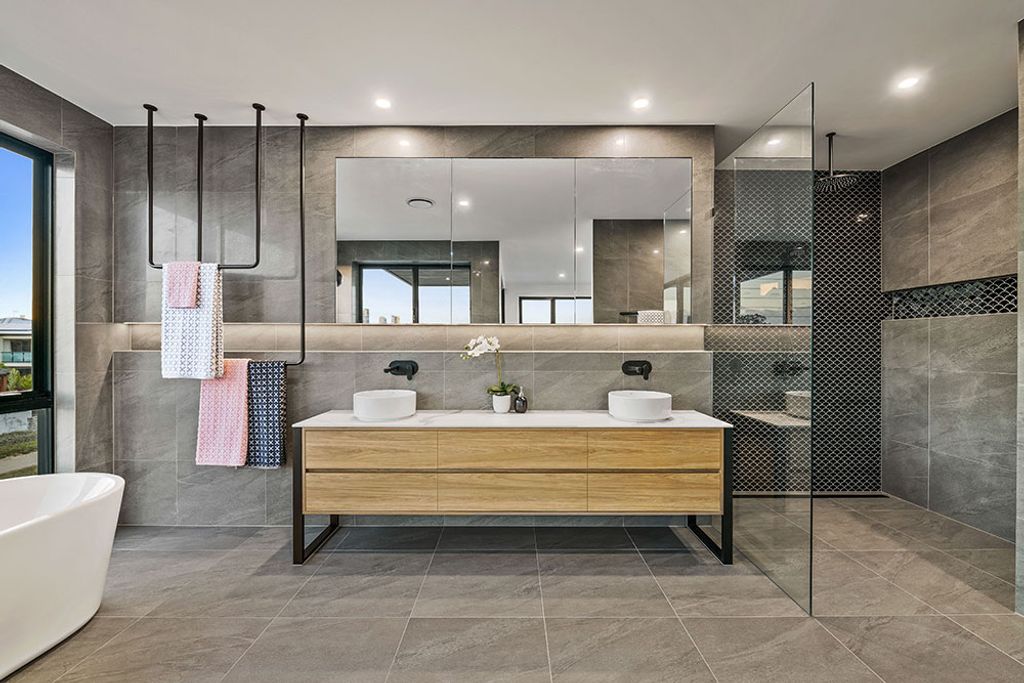 Project San Michelle (washroom sink table with large mirror wall)