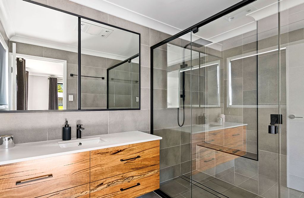 Project Tremorne (industrial design bathroom with glass divider)