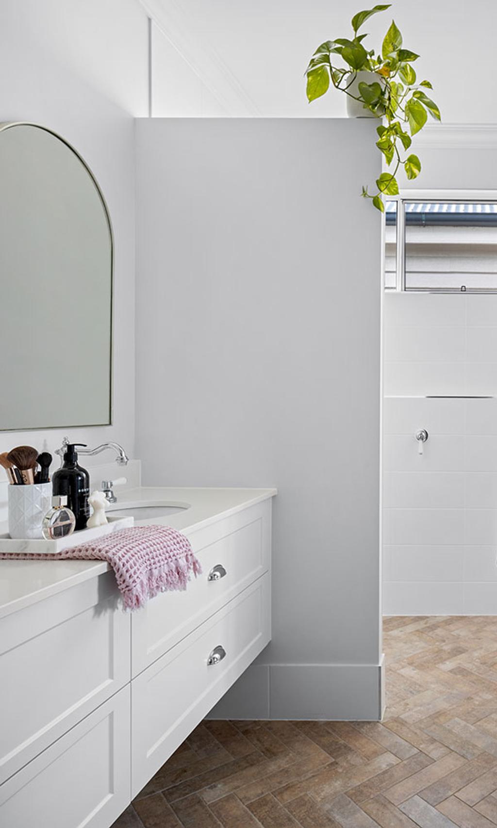 Kennedy Cottage (Comfort Room Sink)