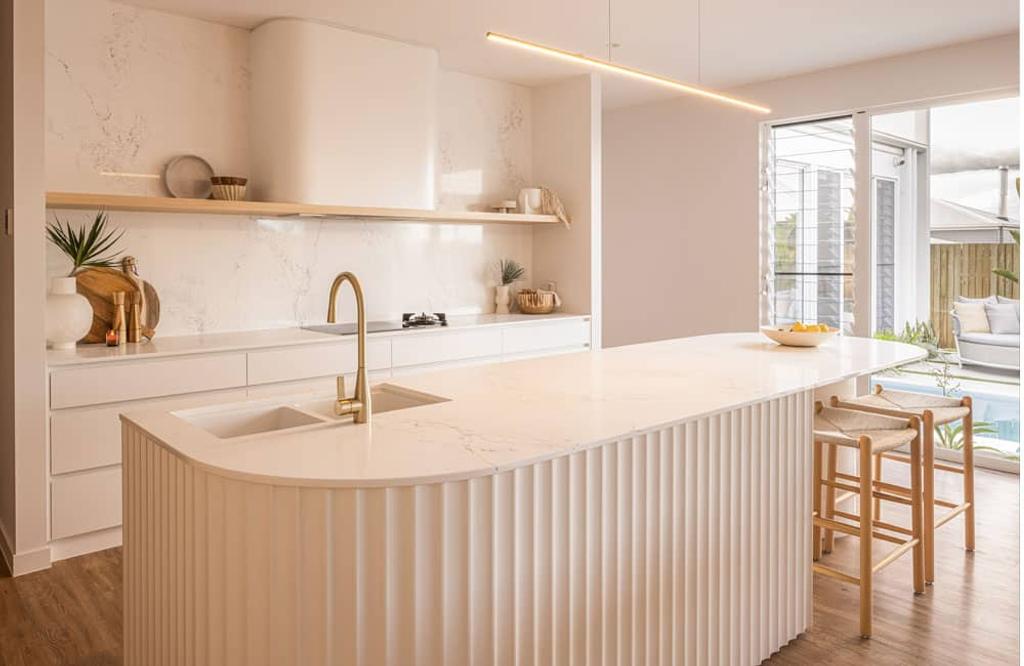San Clemente (san clemente sink lavish construction)