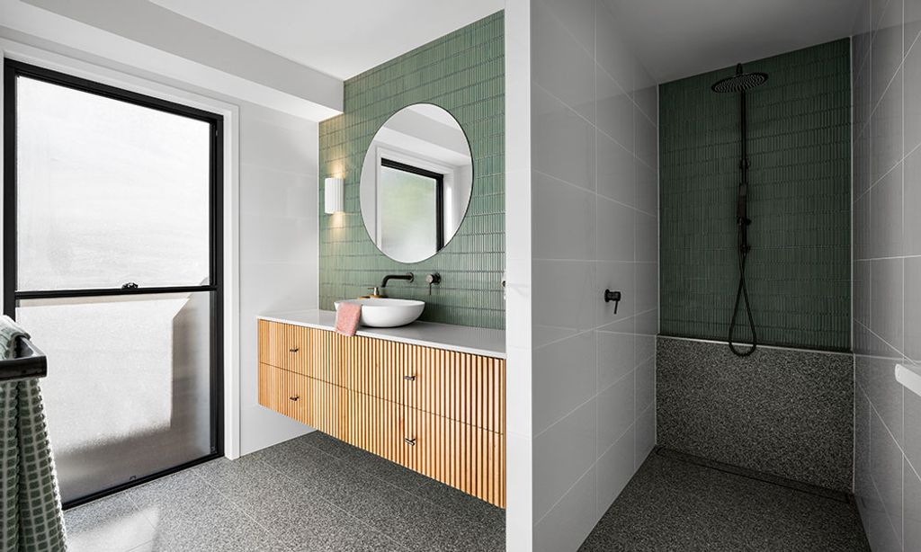 Our Lady McQueen (Showerroom with Sink)