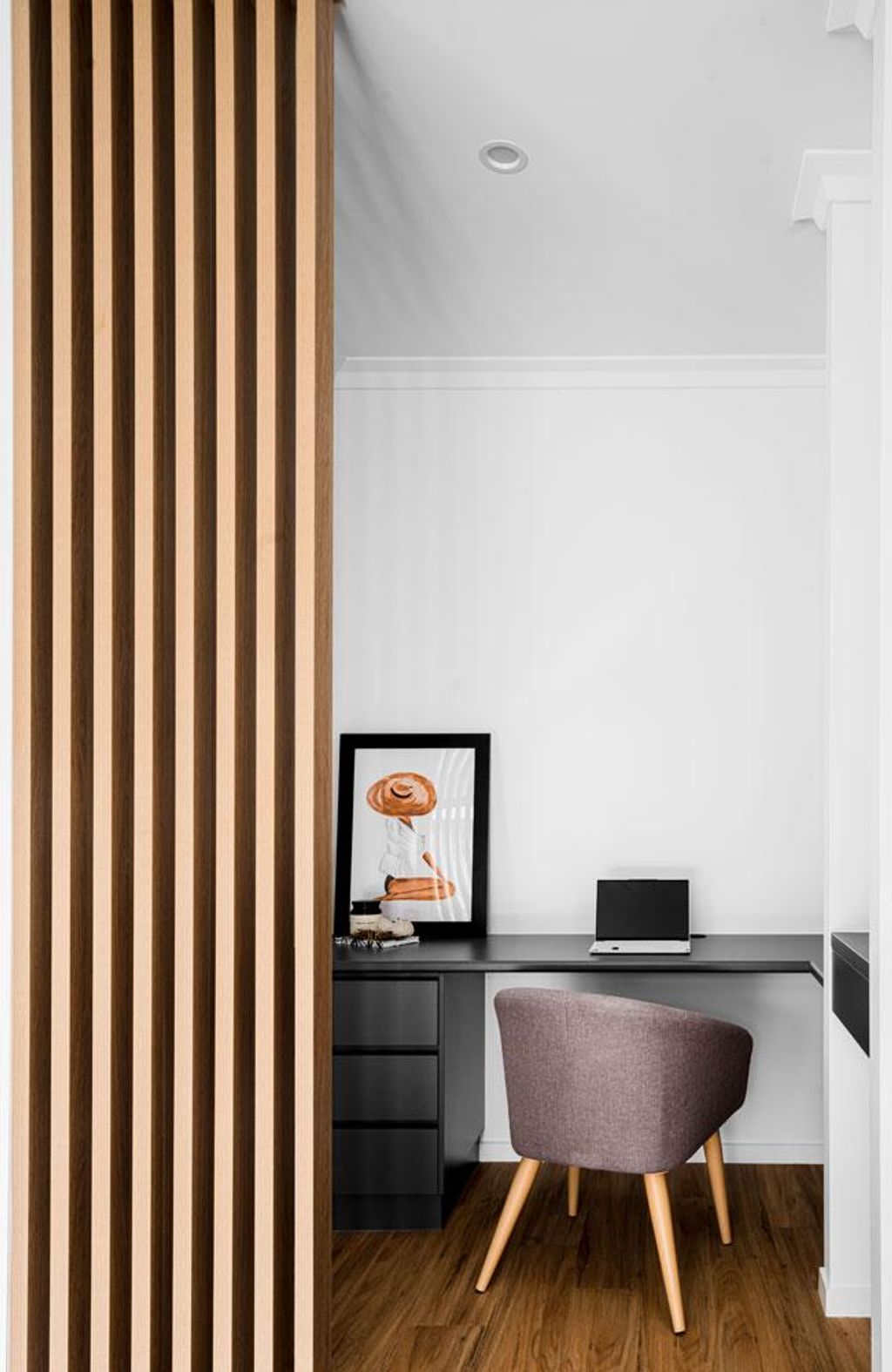 Project Geoffrey (geoffrey street office corner)